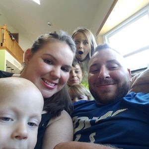 Meet your Posher, Kelly